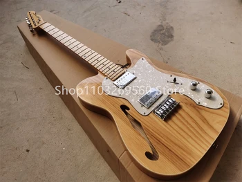 6-струнен електрическа китара с една дупка от натурален ясен, бели корици, хромирани фитинги, струни по целия дизайн