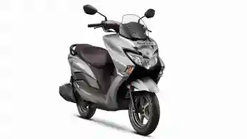 Най-добрият обмен на нов електрически скутер Suzuki Burgmans Street EX 125